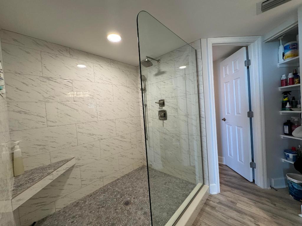 TIARA TOWERS CONDOMINIUM - Residential Lease