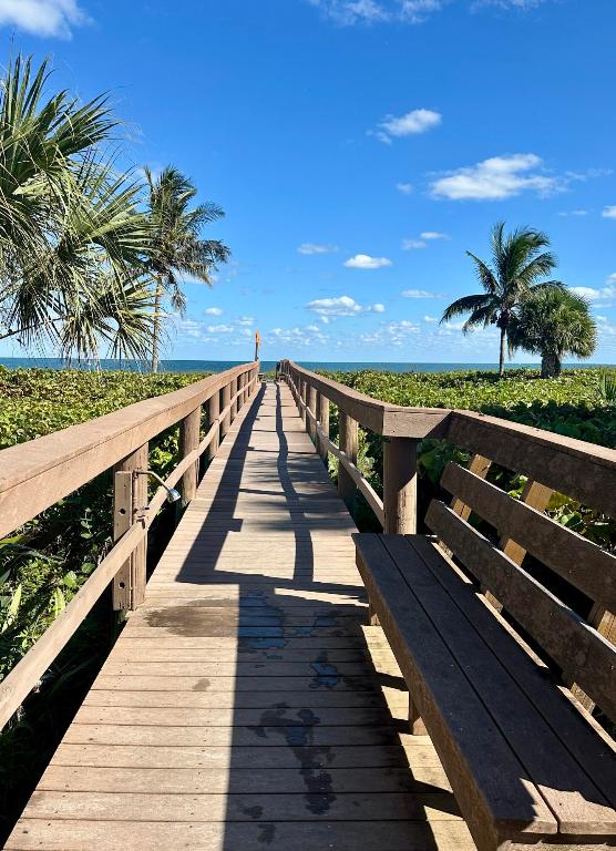 TIARA TOWERS CONDOMINIUM - Residential Lease