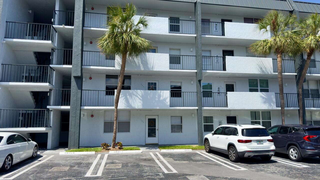 777 S Federal Highway 209n