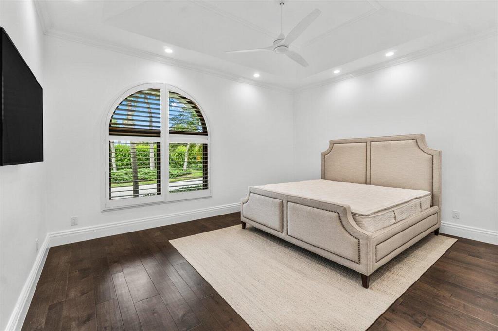 SAILFISH POINT - Residential