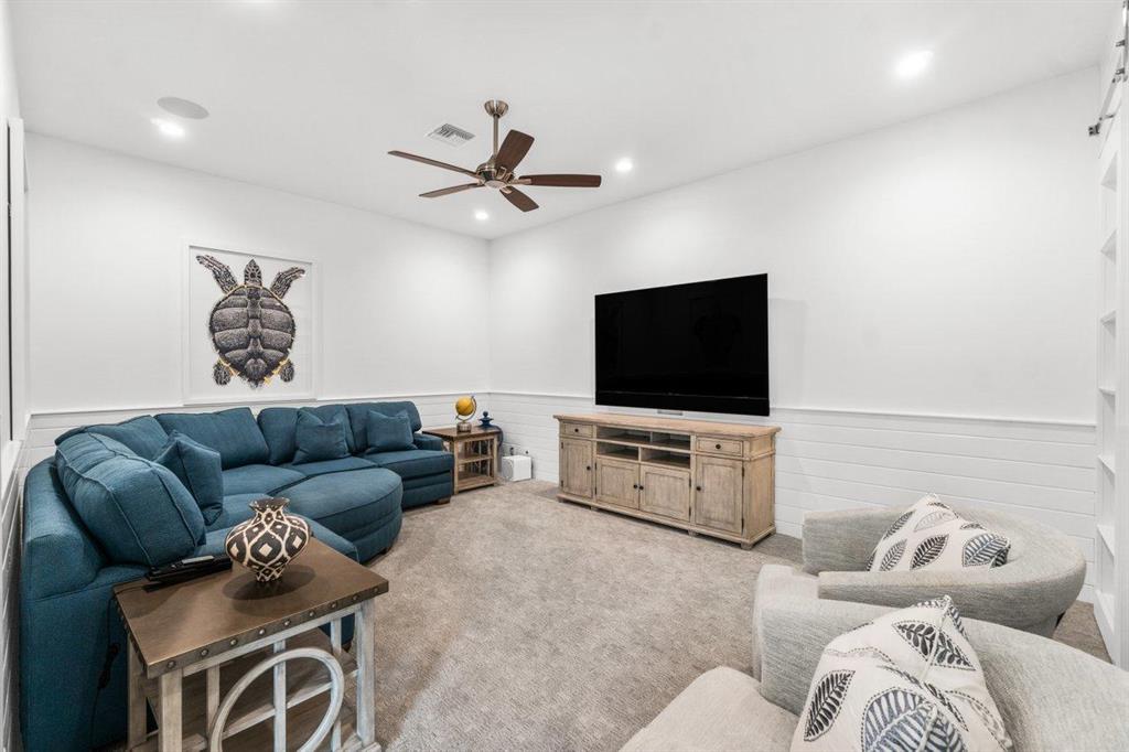 SAILFISH POINT - Residential