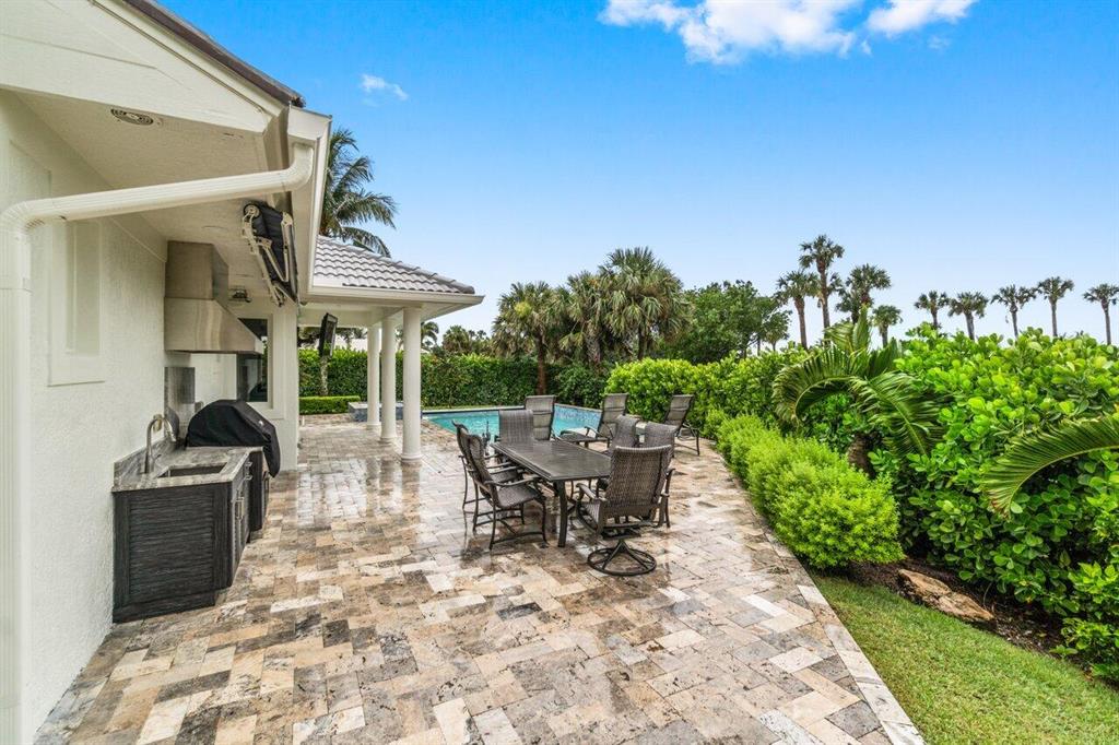 SAILFISH POINT - Residential