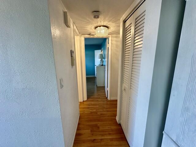 VILLAGE ROYALE CONDO 3 - Residential