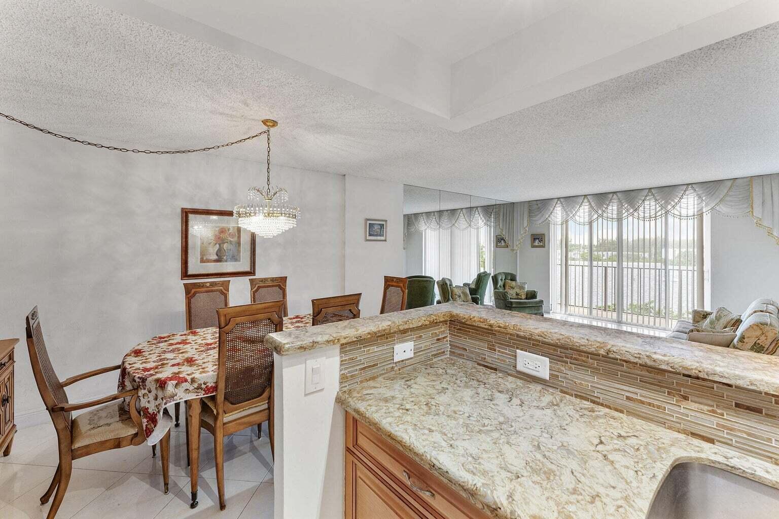 TRADEWINDS OF POMPANO CON - Residential