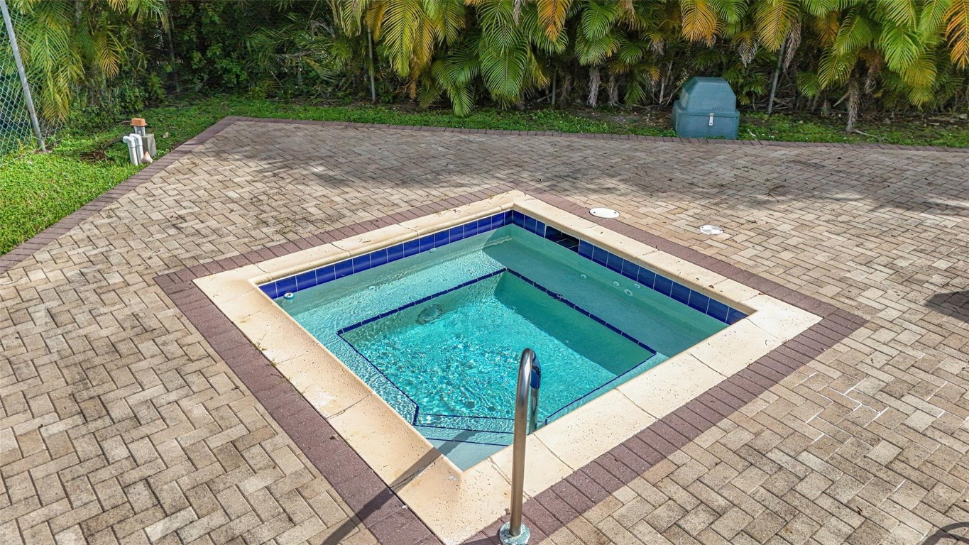 Lakes of Carriage Hills - Residential