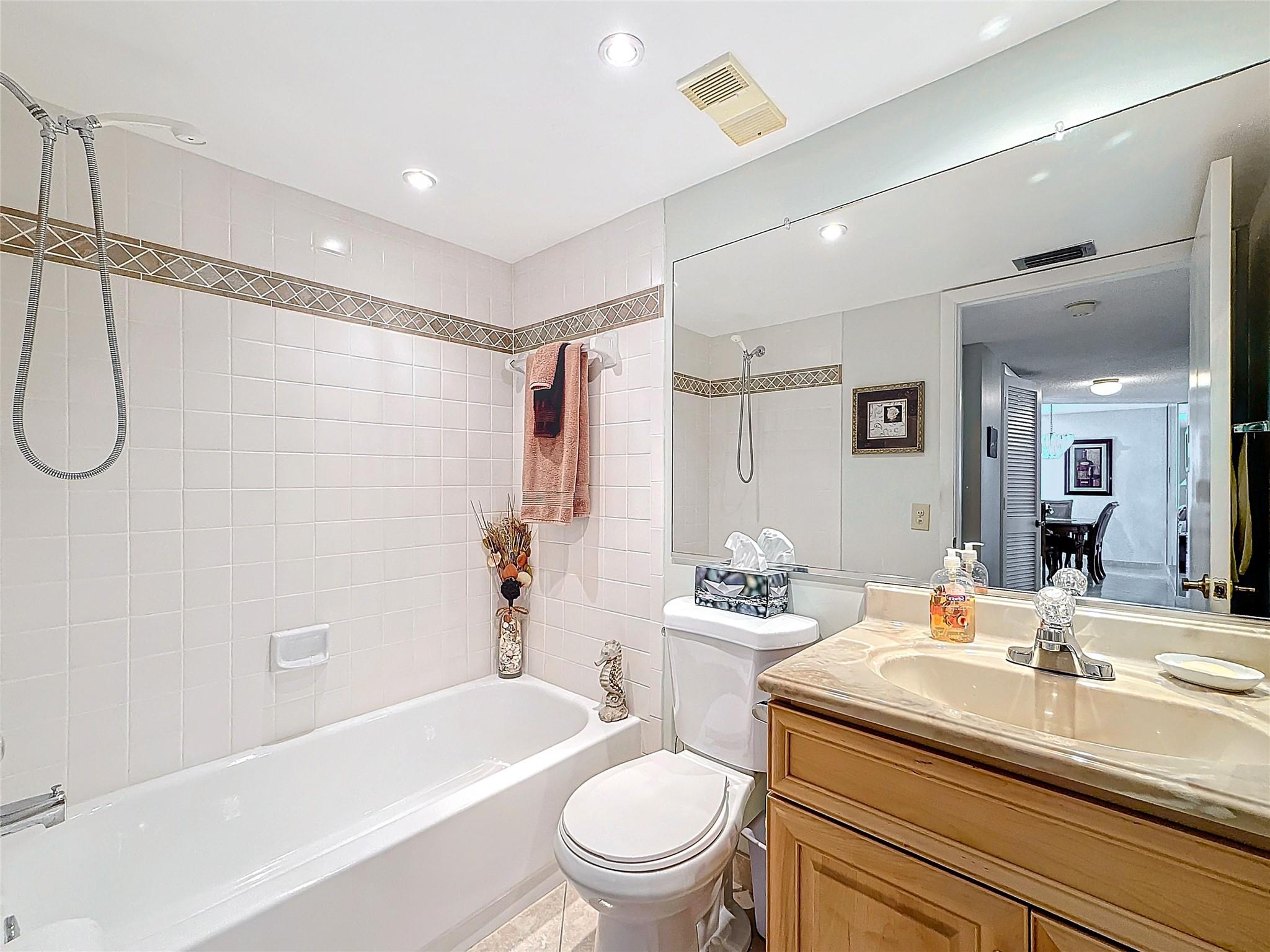 Lakes of Carriage Hills - Residential