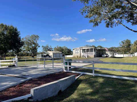 A home in Okeechobee