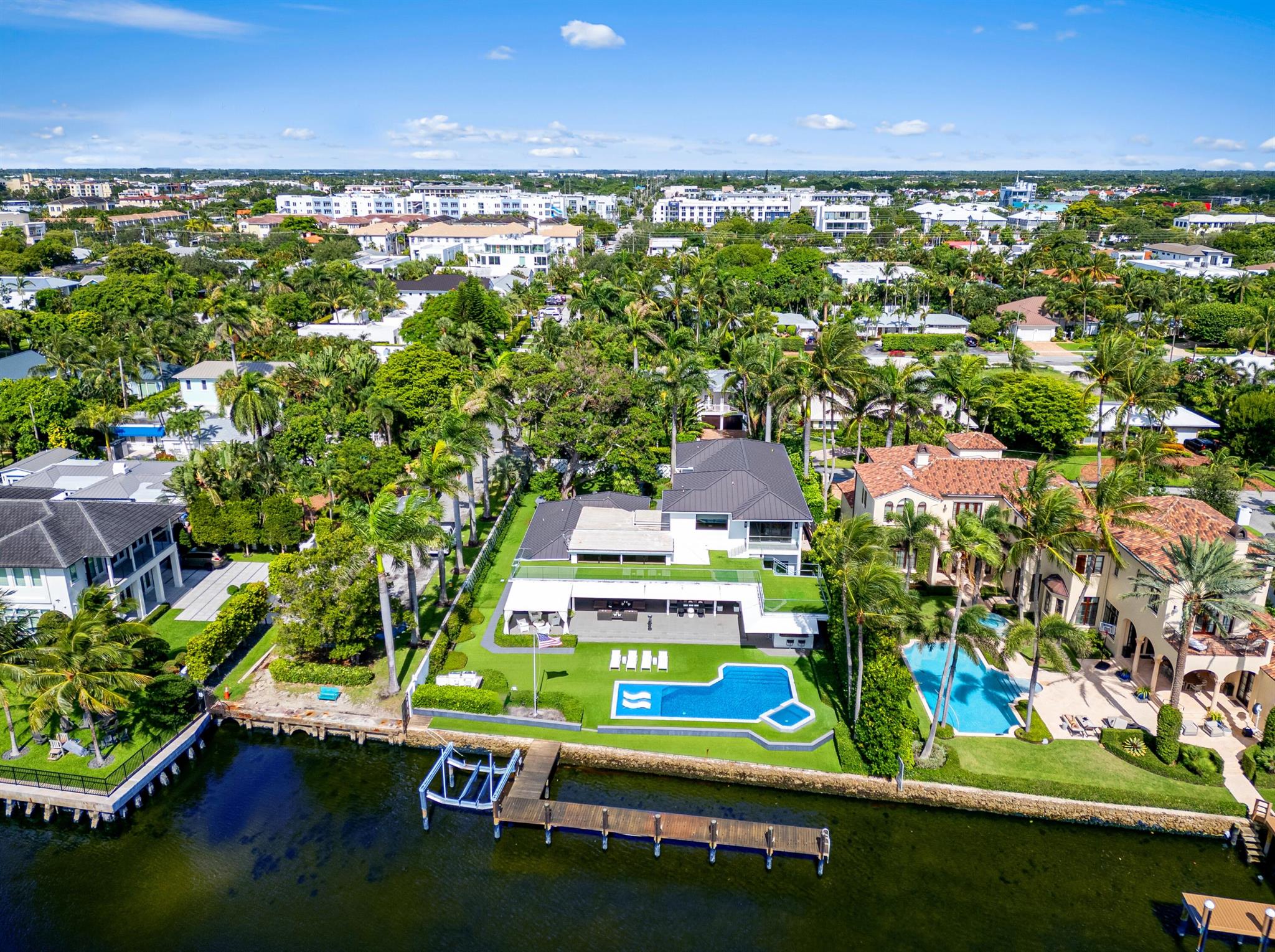201 Palm Trail