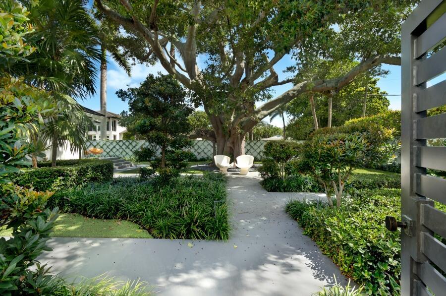 RUNNYMEDE - Residential