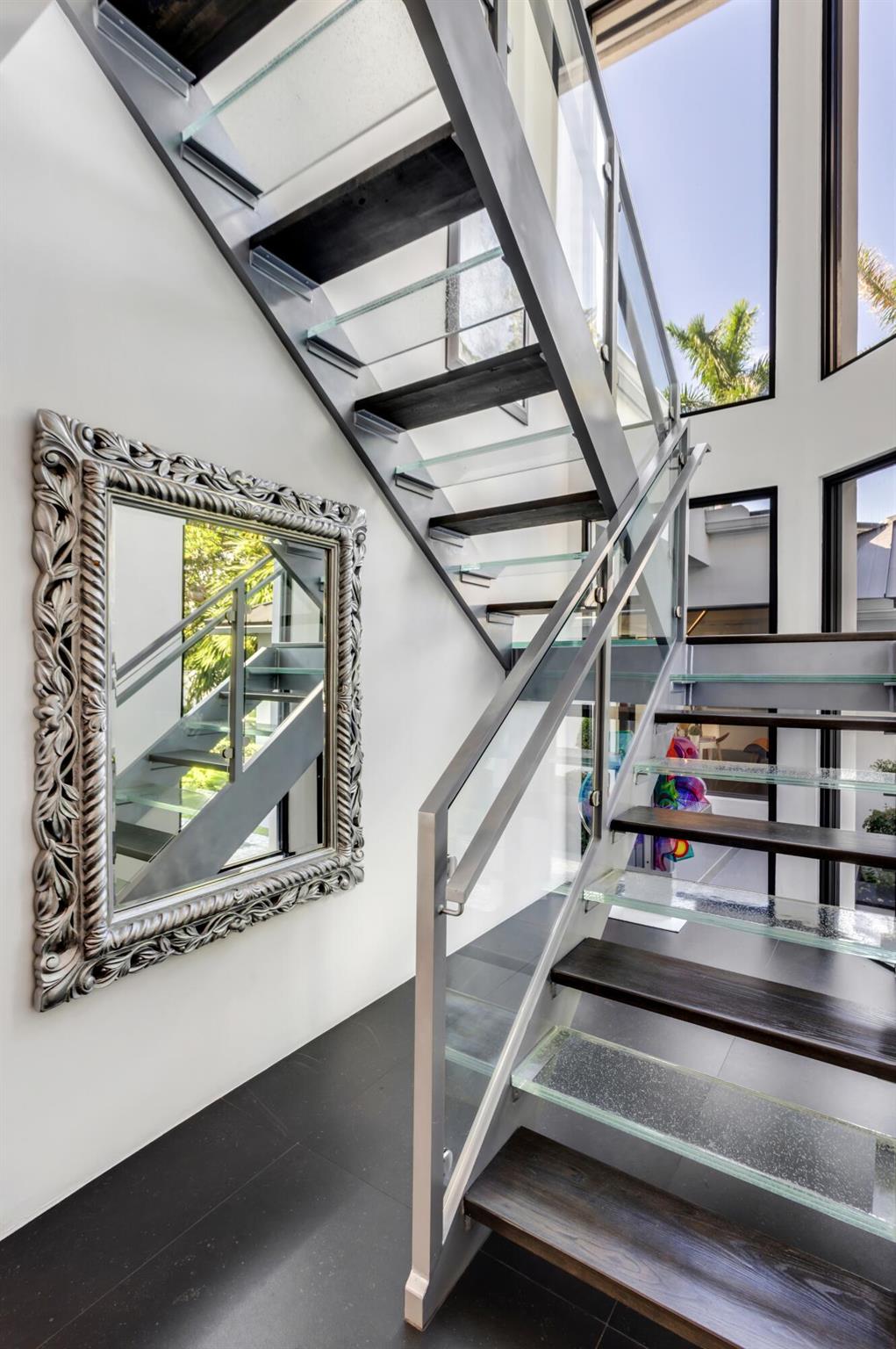 RUNNYMEDE - Residential