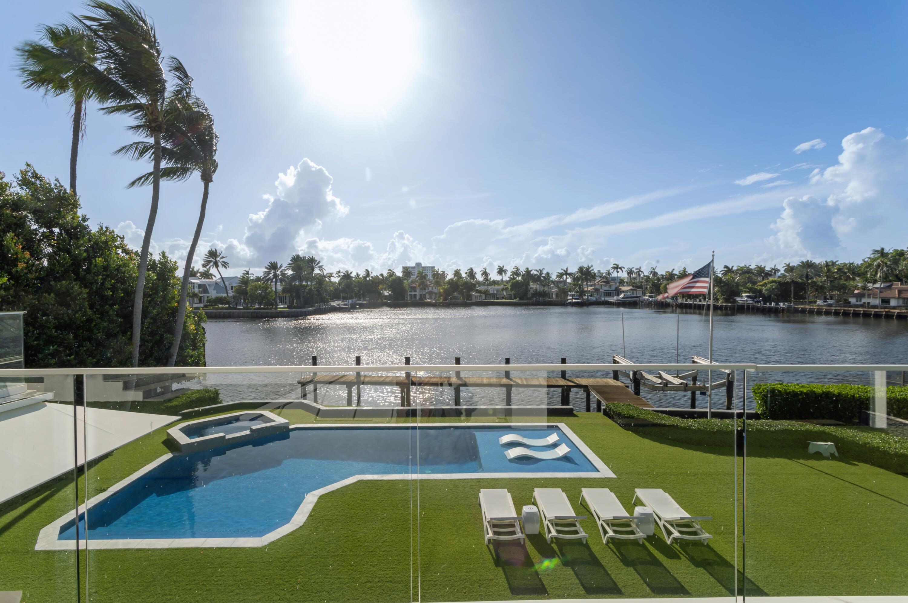 RUNNYMEDE - Residential