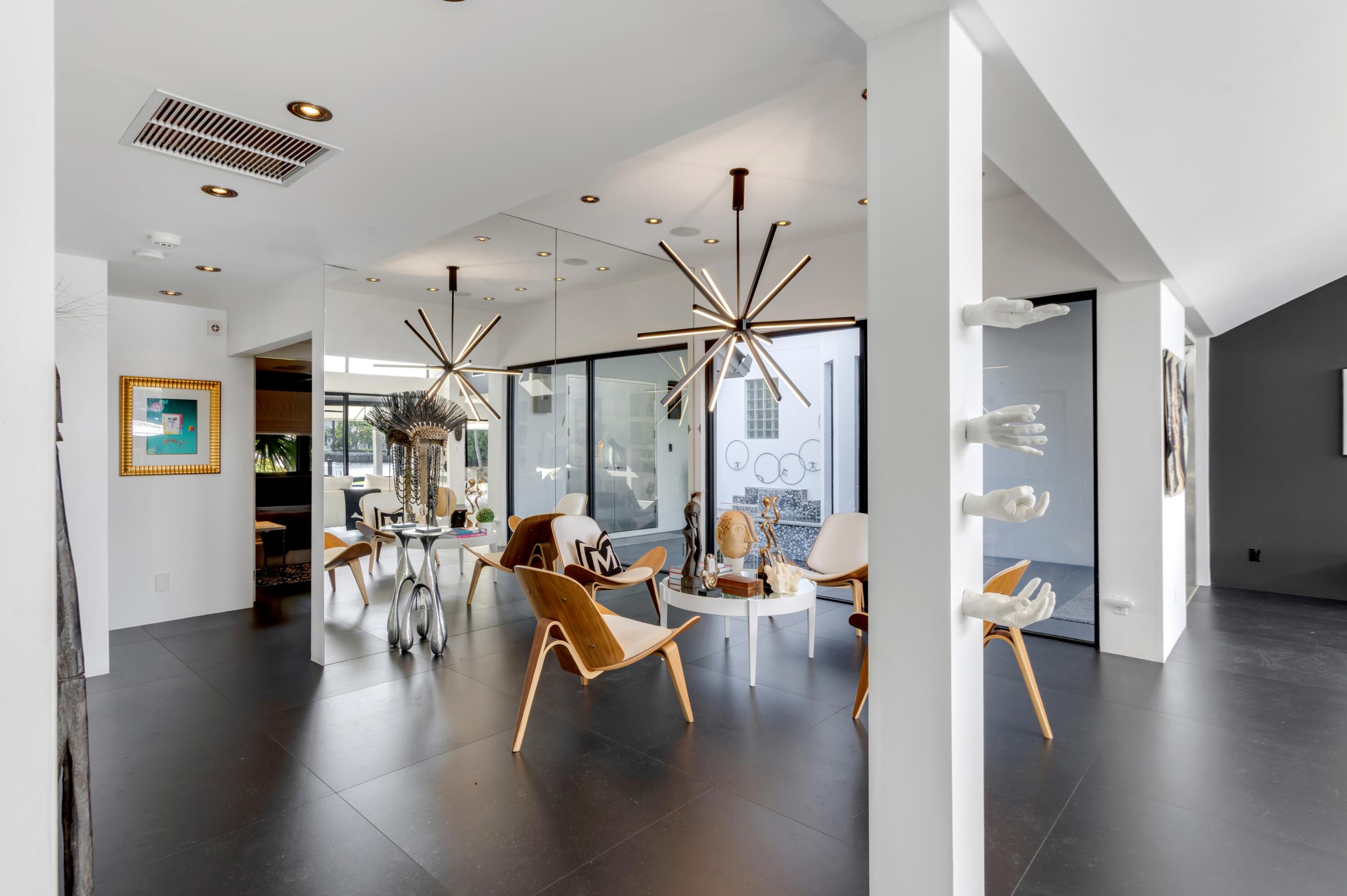 RUNNYMEDE - Residential