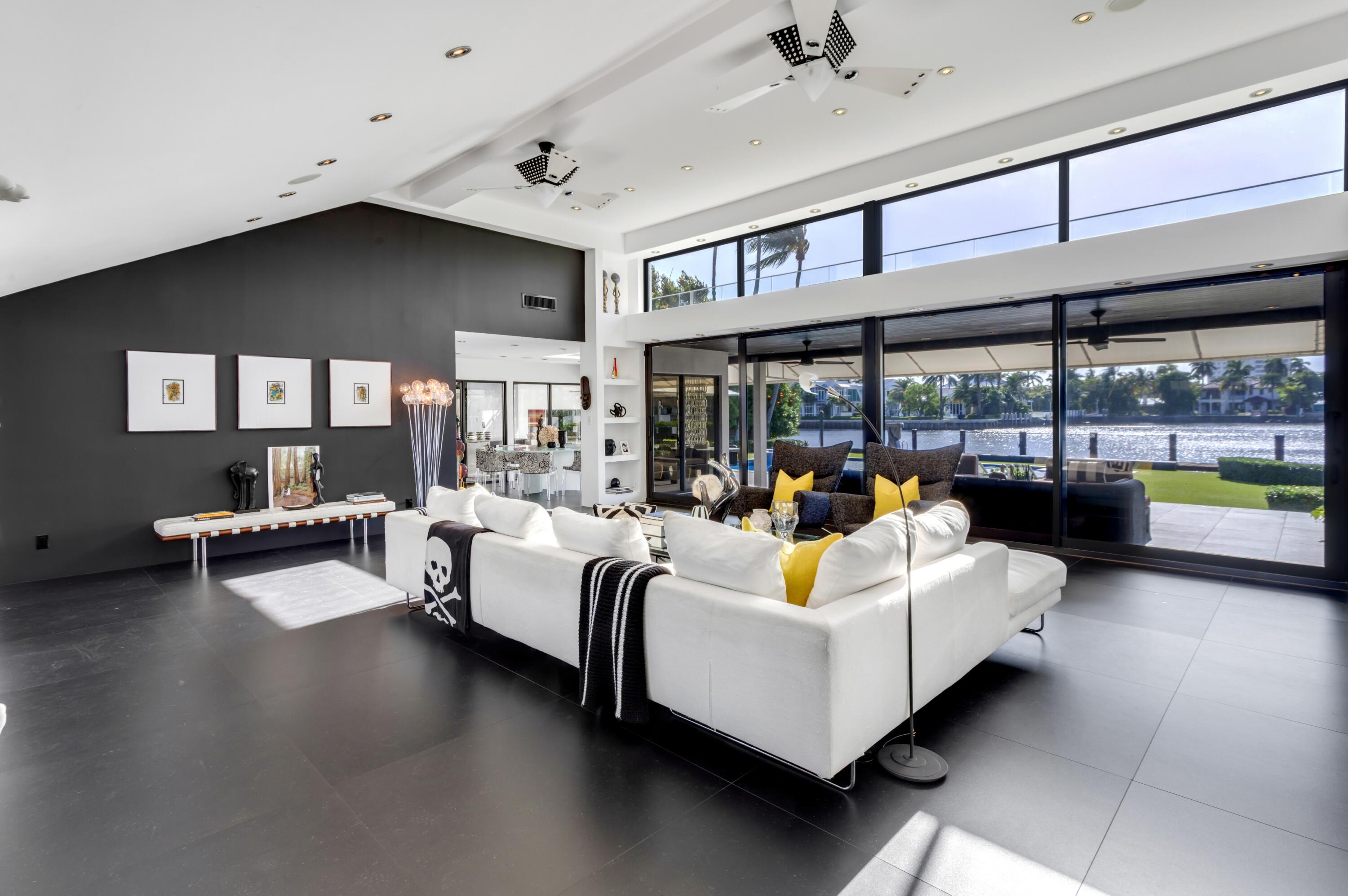 RUNNYMEDE - Residential