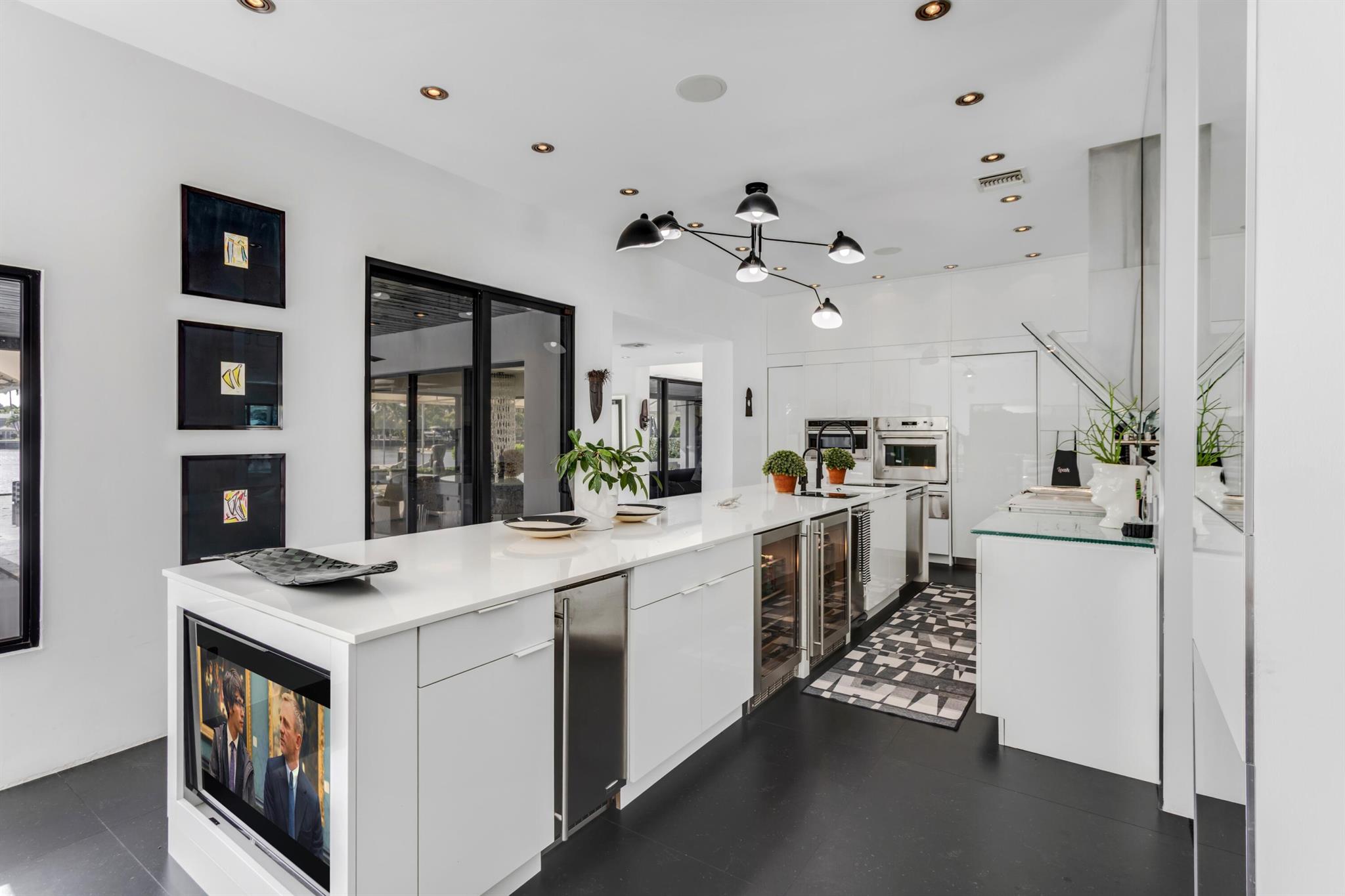 RUNNYMEDE - Residential