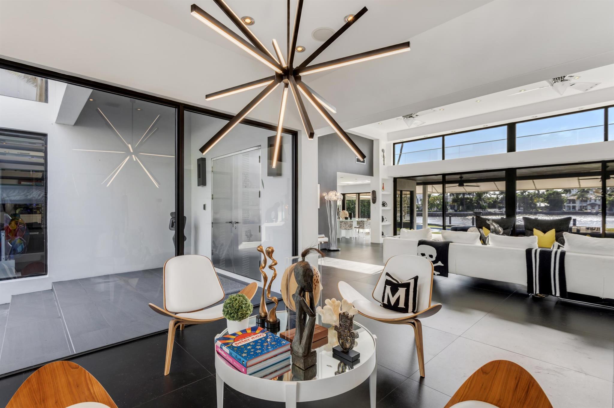 RUNNYMEDE - Residential