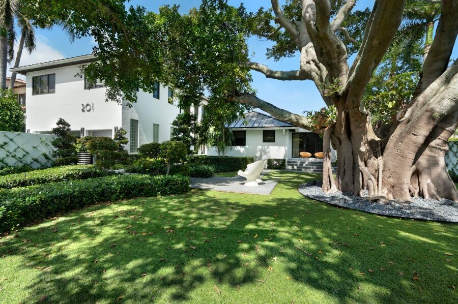 RUNNYMEDE - Residential