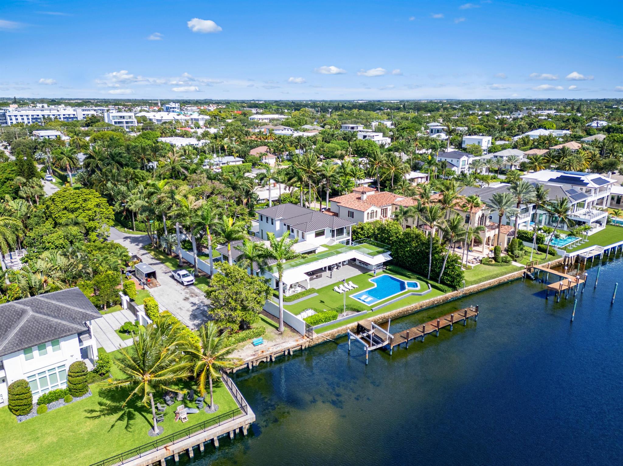 201 Palm Trail