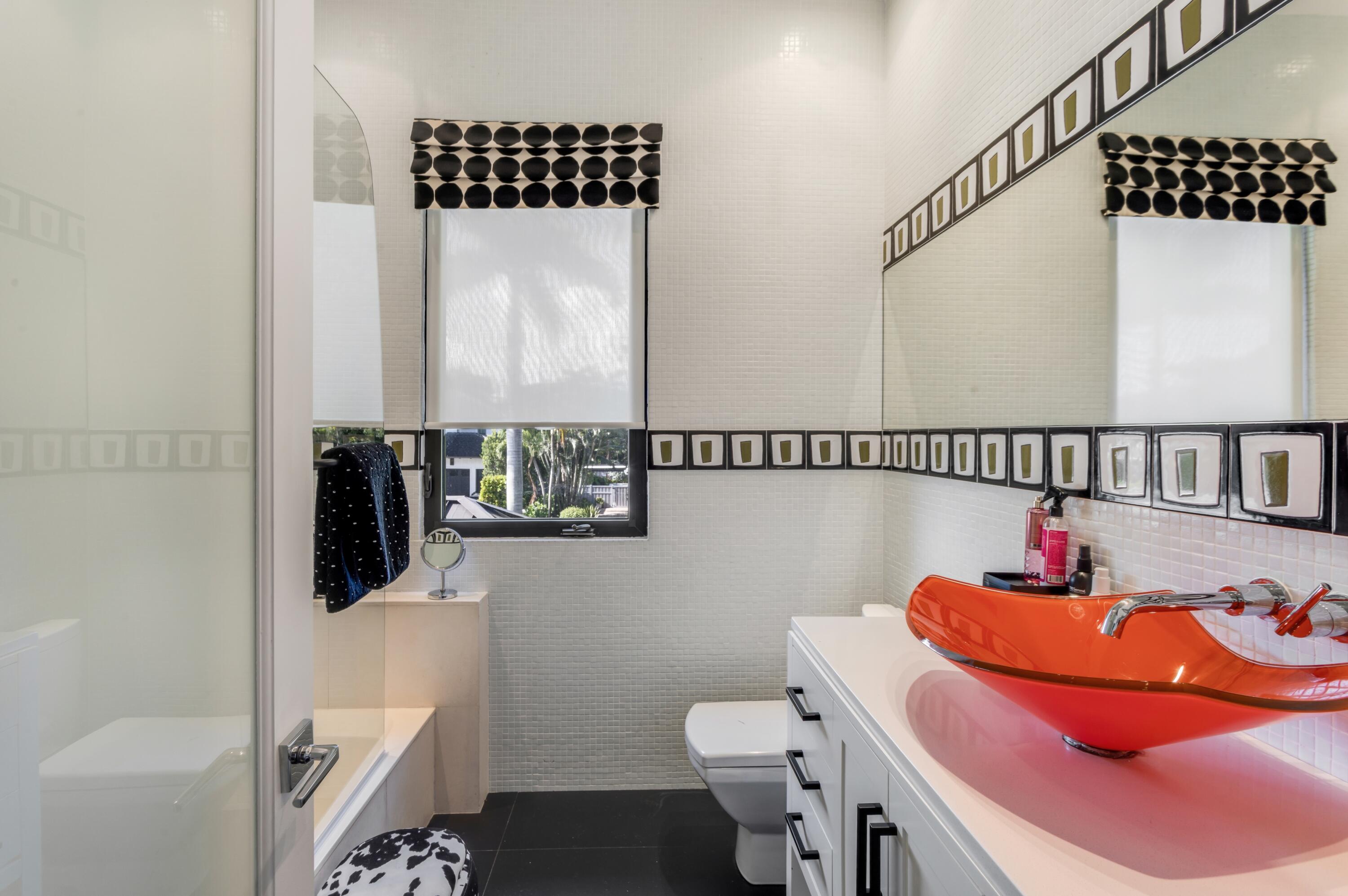 RUNNYMEDE - Residential