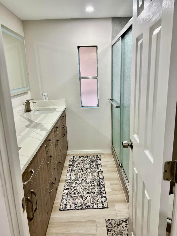 DEERFIELD LAKE - Residential