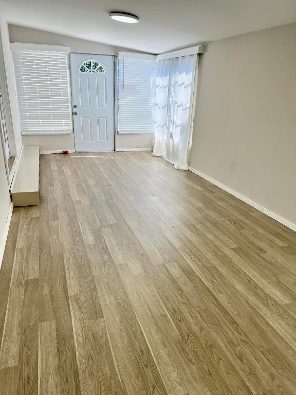 DEERFIELD LAKE - Residential