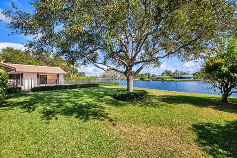 A home in Lake Clarke Shores