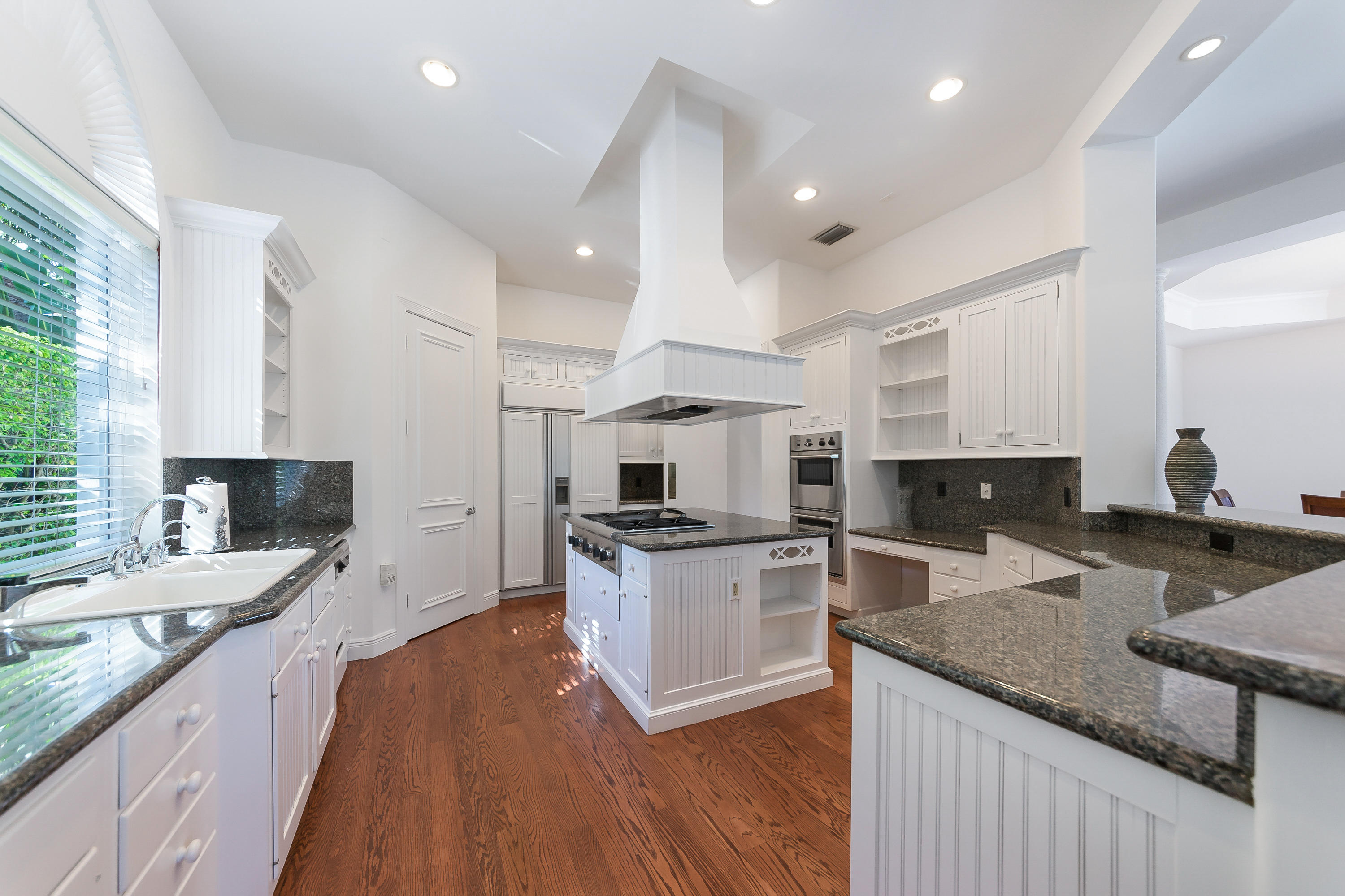 ROYAL PALM YACHT & COUNTR - Residential