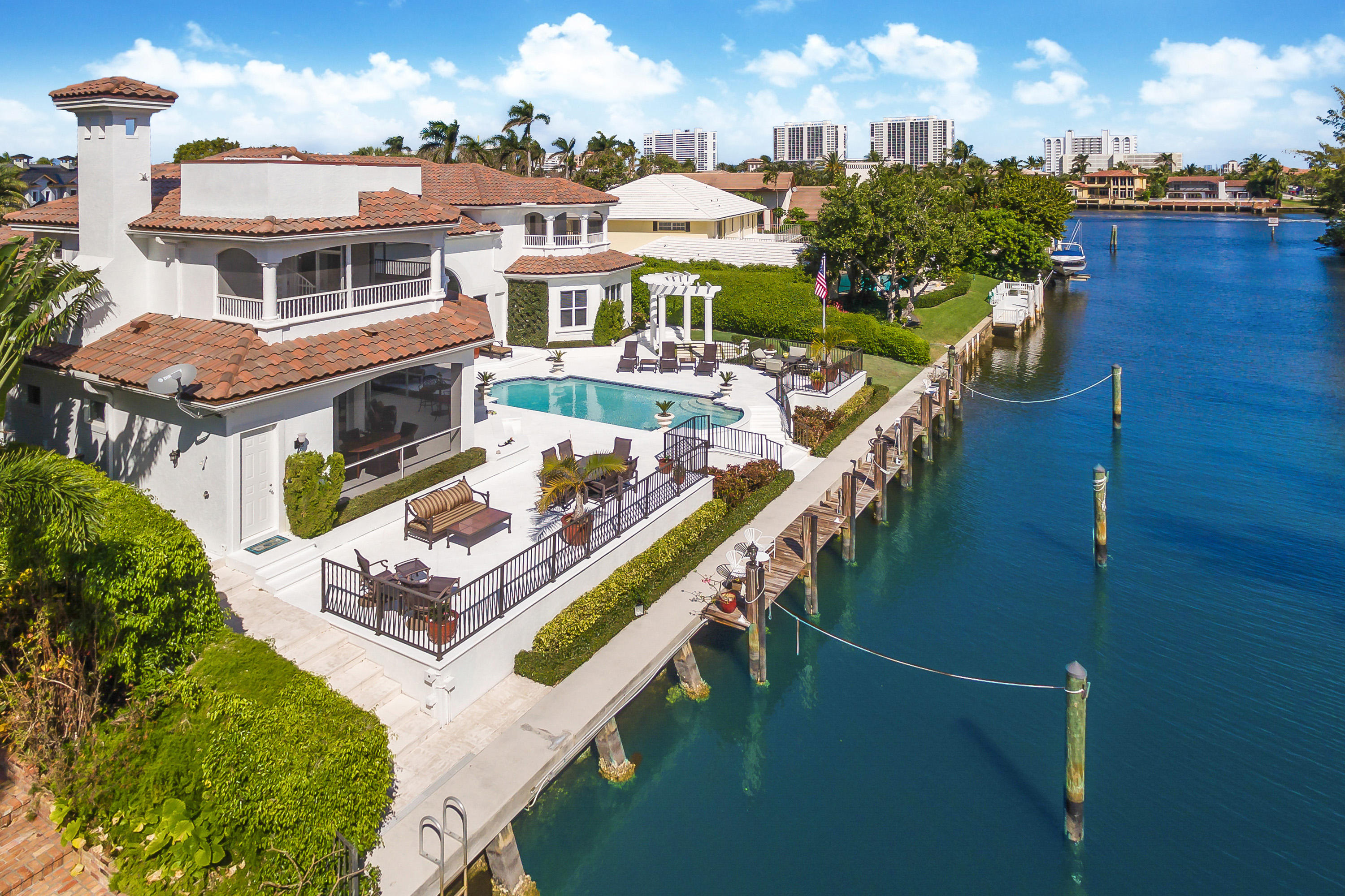 ROYAL PALM YACHT & COUNTR - Residential