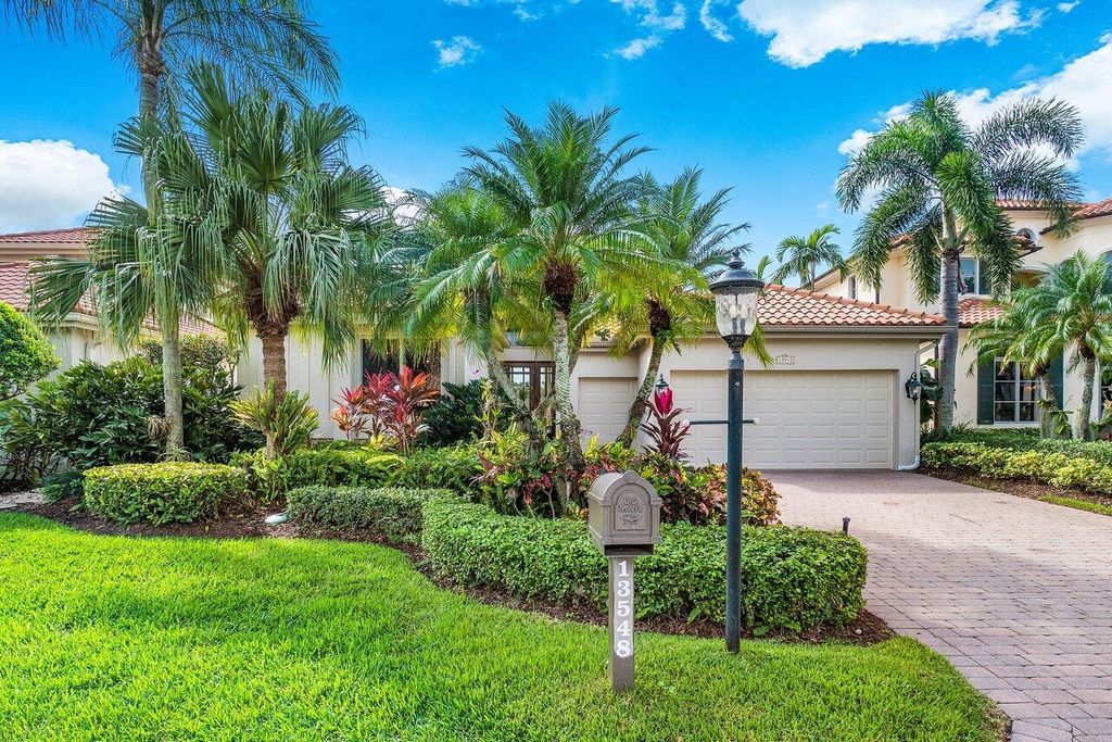 Photo of 13548 Verde Drive, Palm Beach Gardens, FL 33410 (MLS # R10853773)