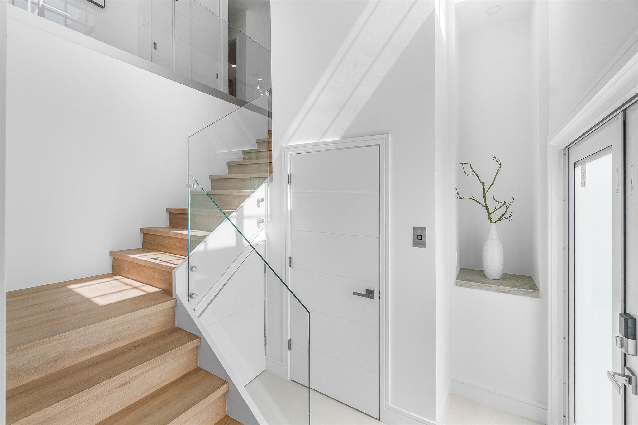 CATALINA / POLO CLUB - Residential