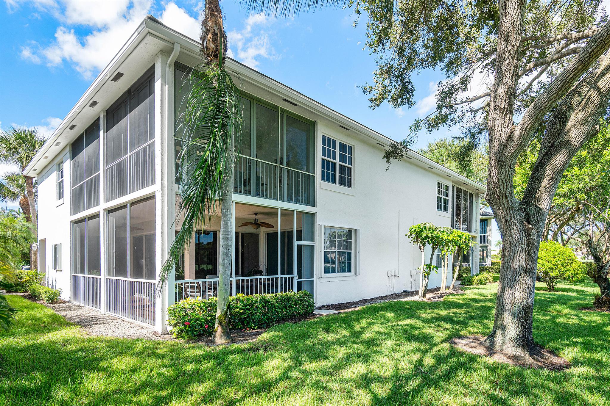 CATALINA / POLO CLUB - Residential