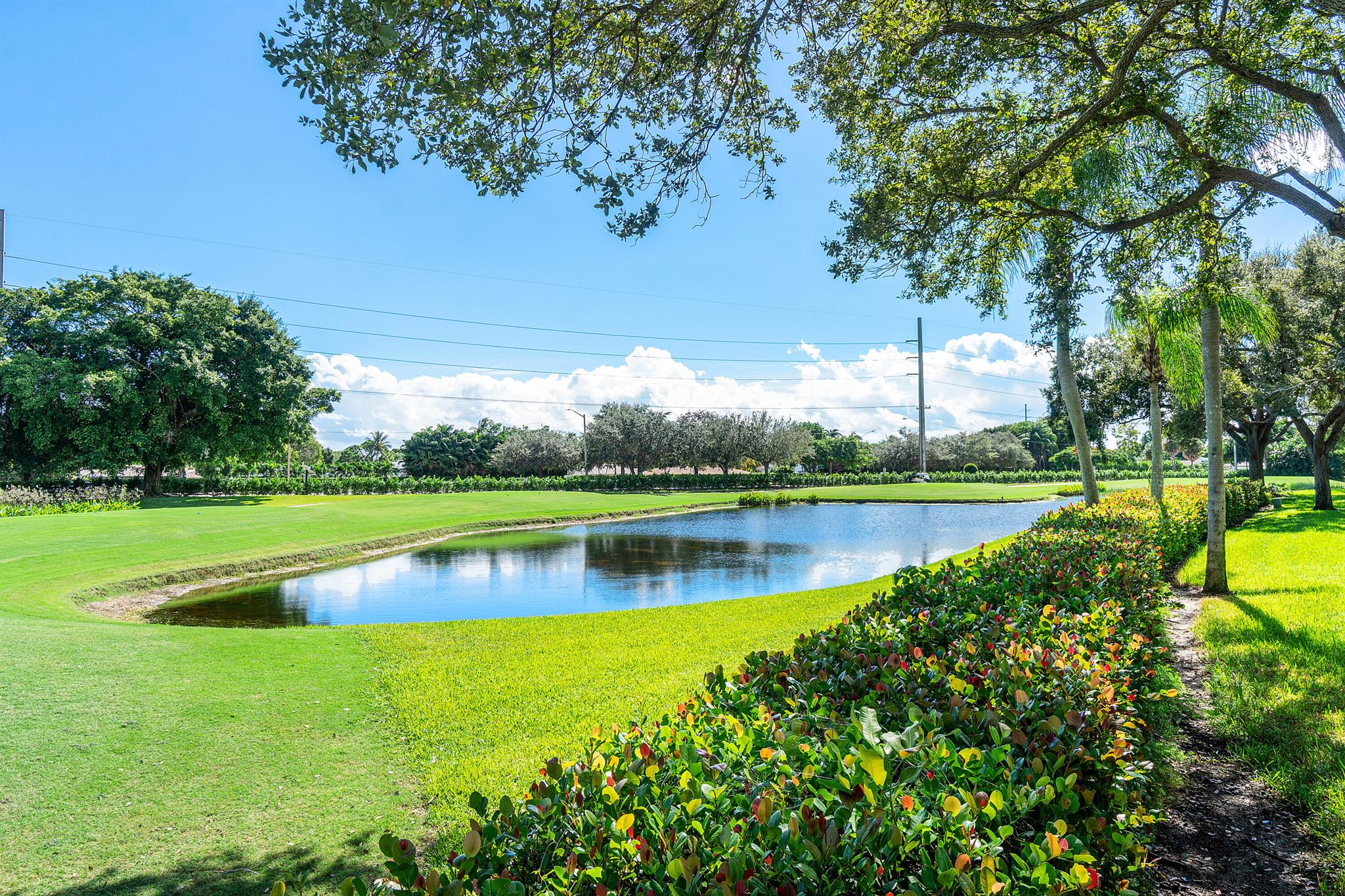 CATALINA / POLO CLUB - Residential