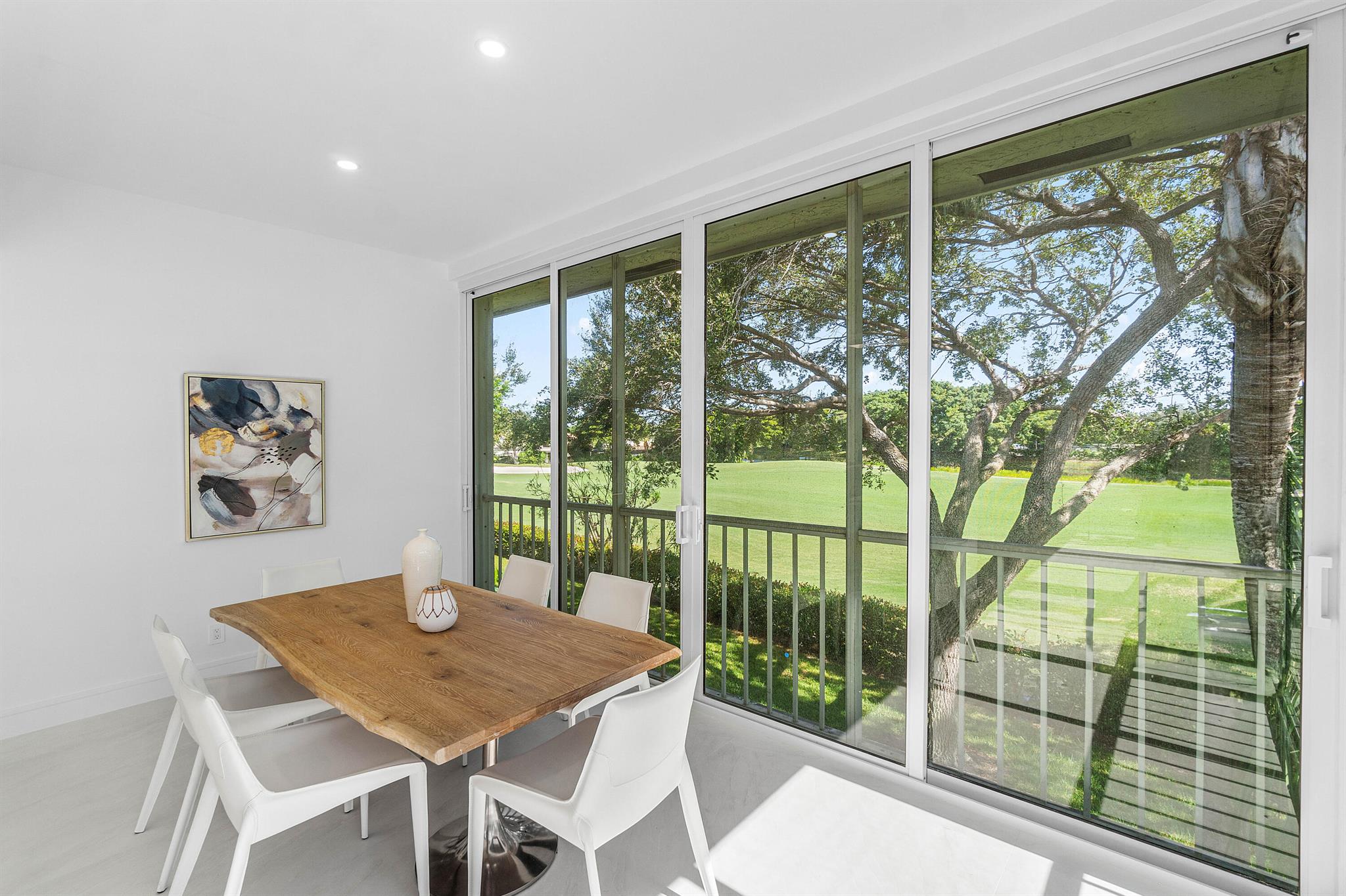 CATALINA / POLO CLUB - Residential