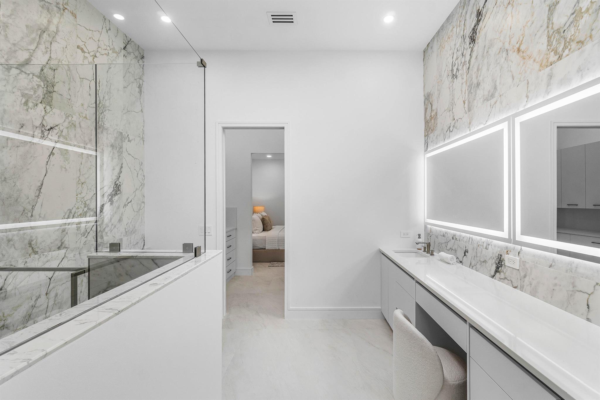 CATALINA / POLO CLUB - Residential