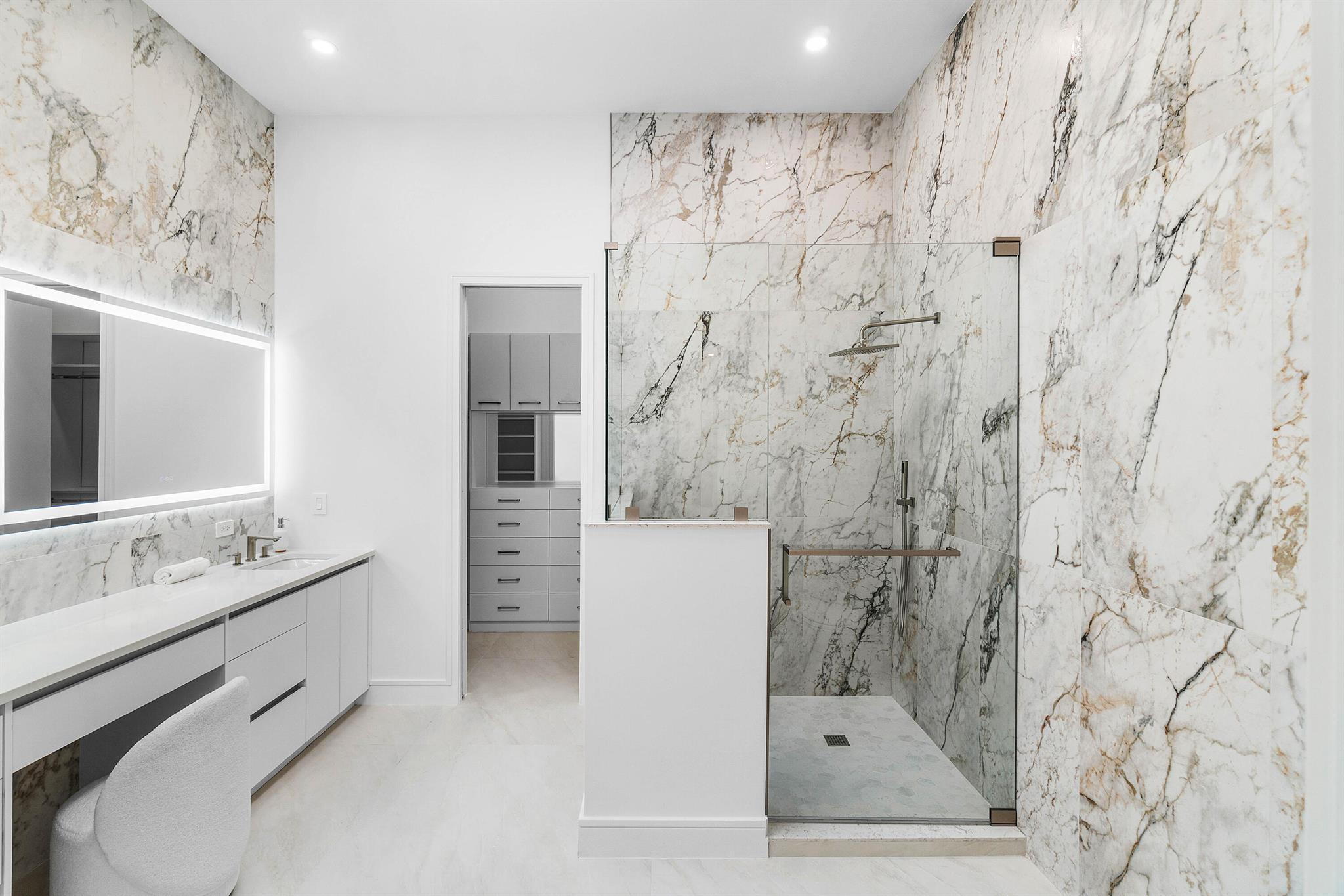 CATALINA / POLO CLUB - Residential