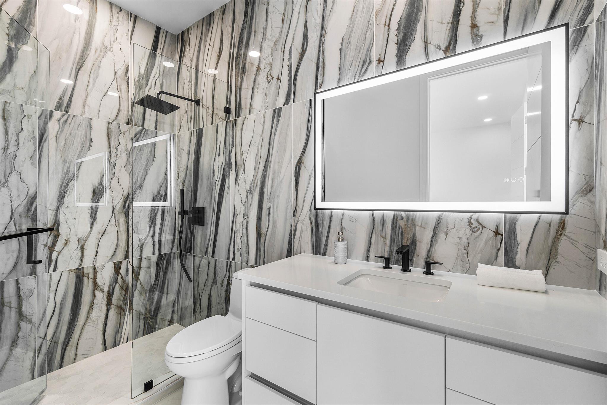 CATALINA / POLO CLUB - Residential