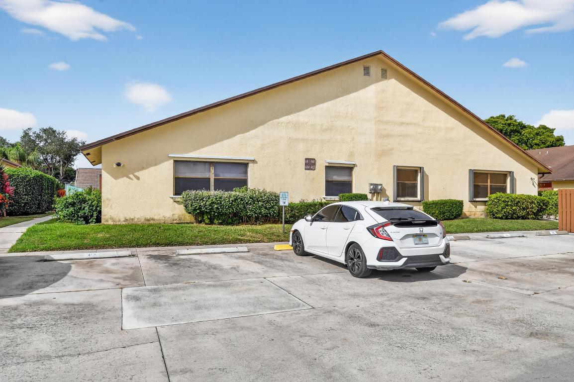 SPRINGDALE HOMES - Residential