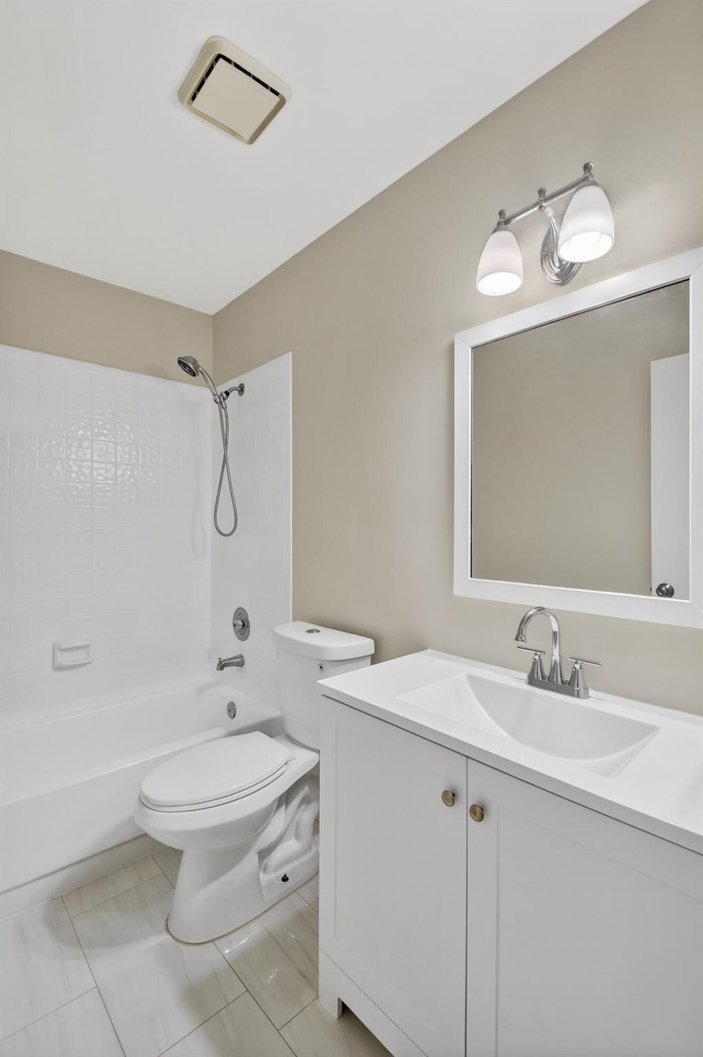 SPRINGDALE HOMES - Residential