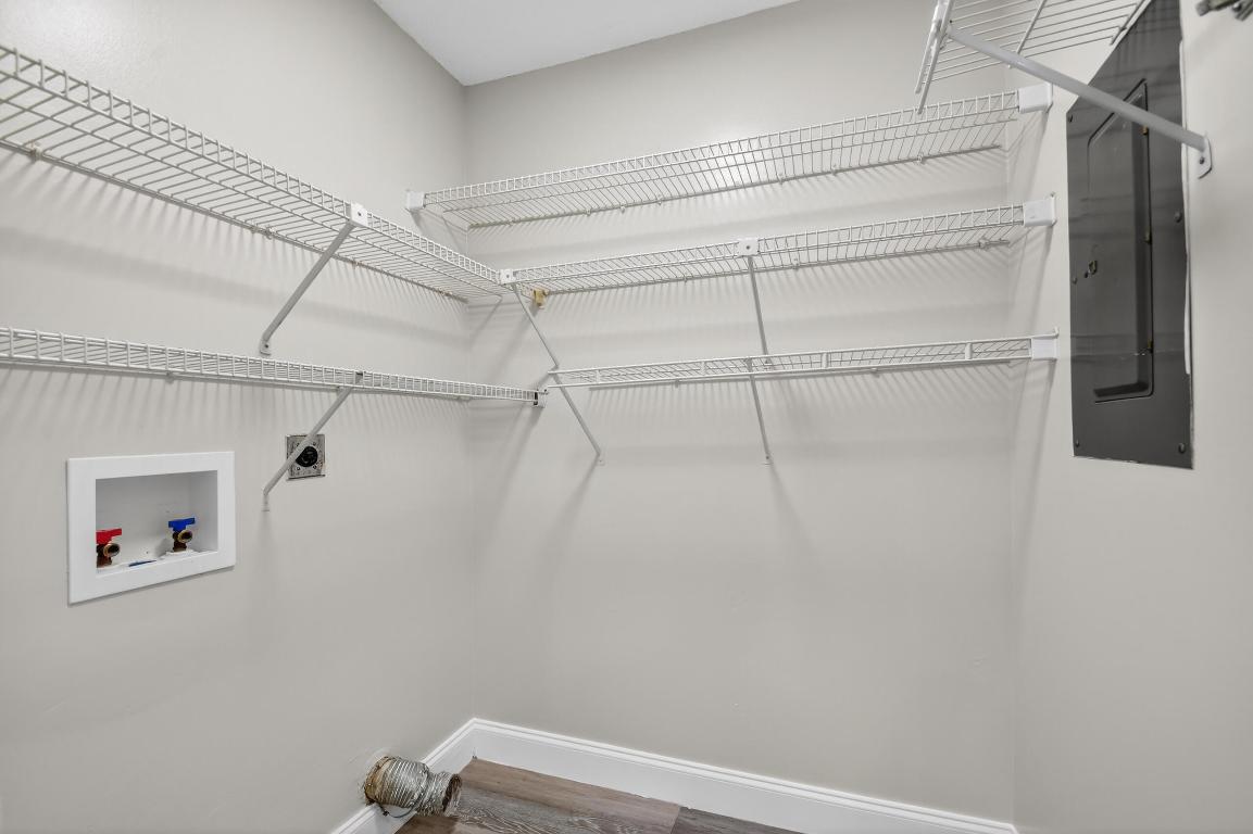 SPRINGDALE HOMES - Residential