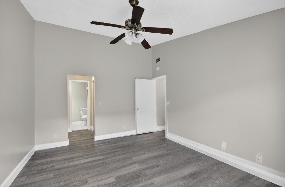 SPRINGDALE HOMES - Residential