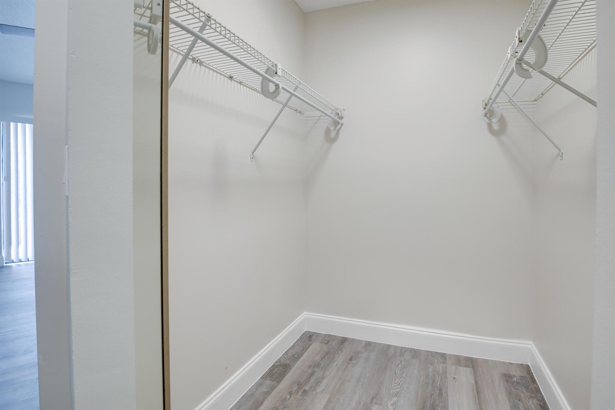 SPRINGDALE HOMES - Residential