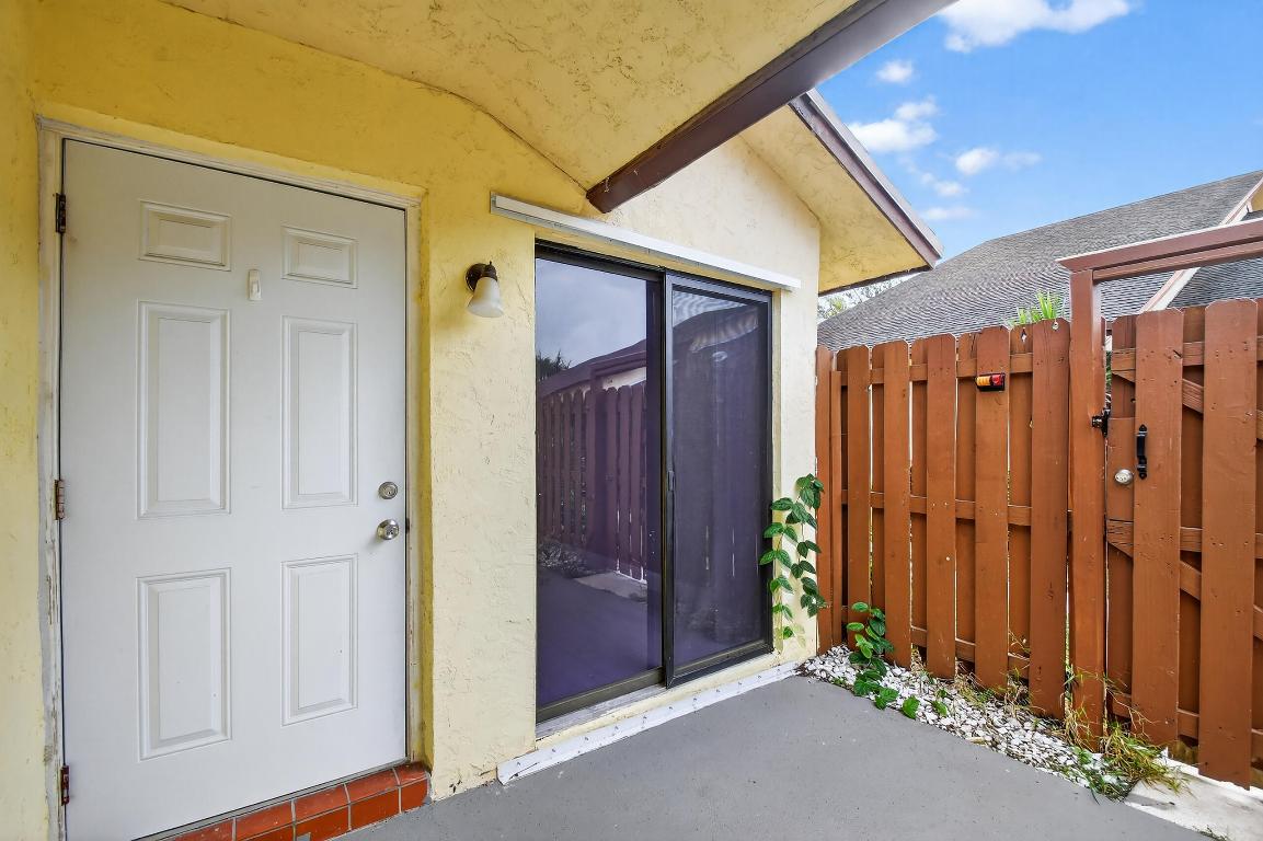 SPRINGDALE HOMES - Residential