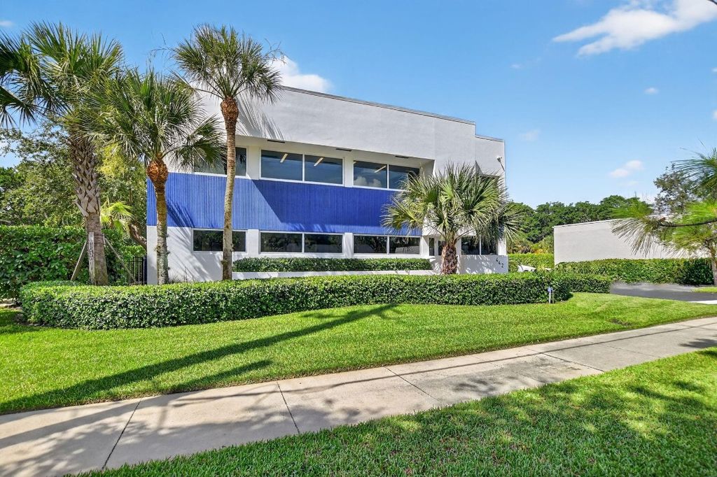 Photo of 442 NW 35th Street, Boca Raton, FL (MLS # F10516862)