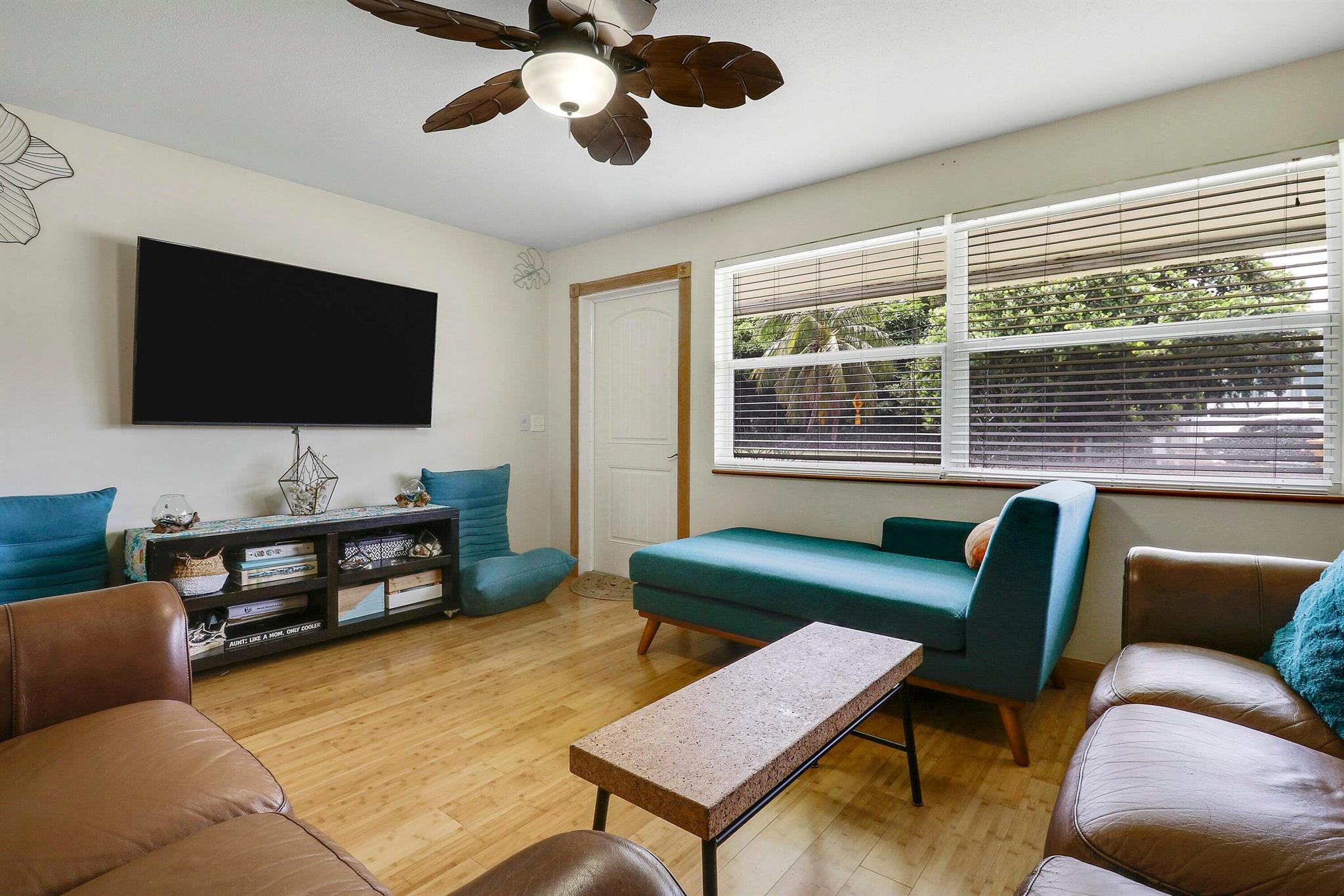ORANGE TERRACE - Residential Lease