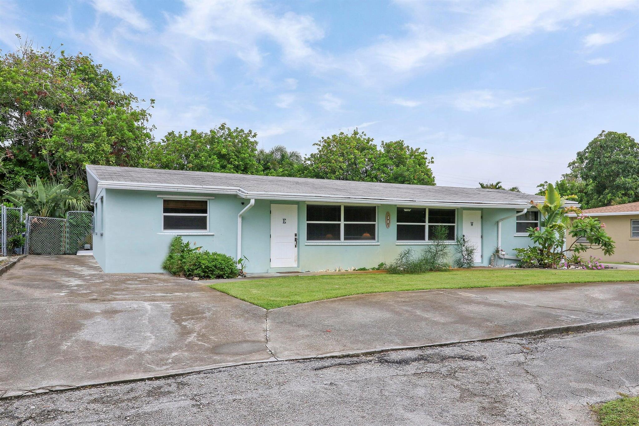 ORANGE TERRACE - Residential Lease