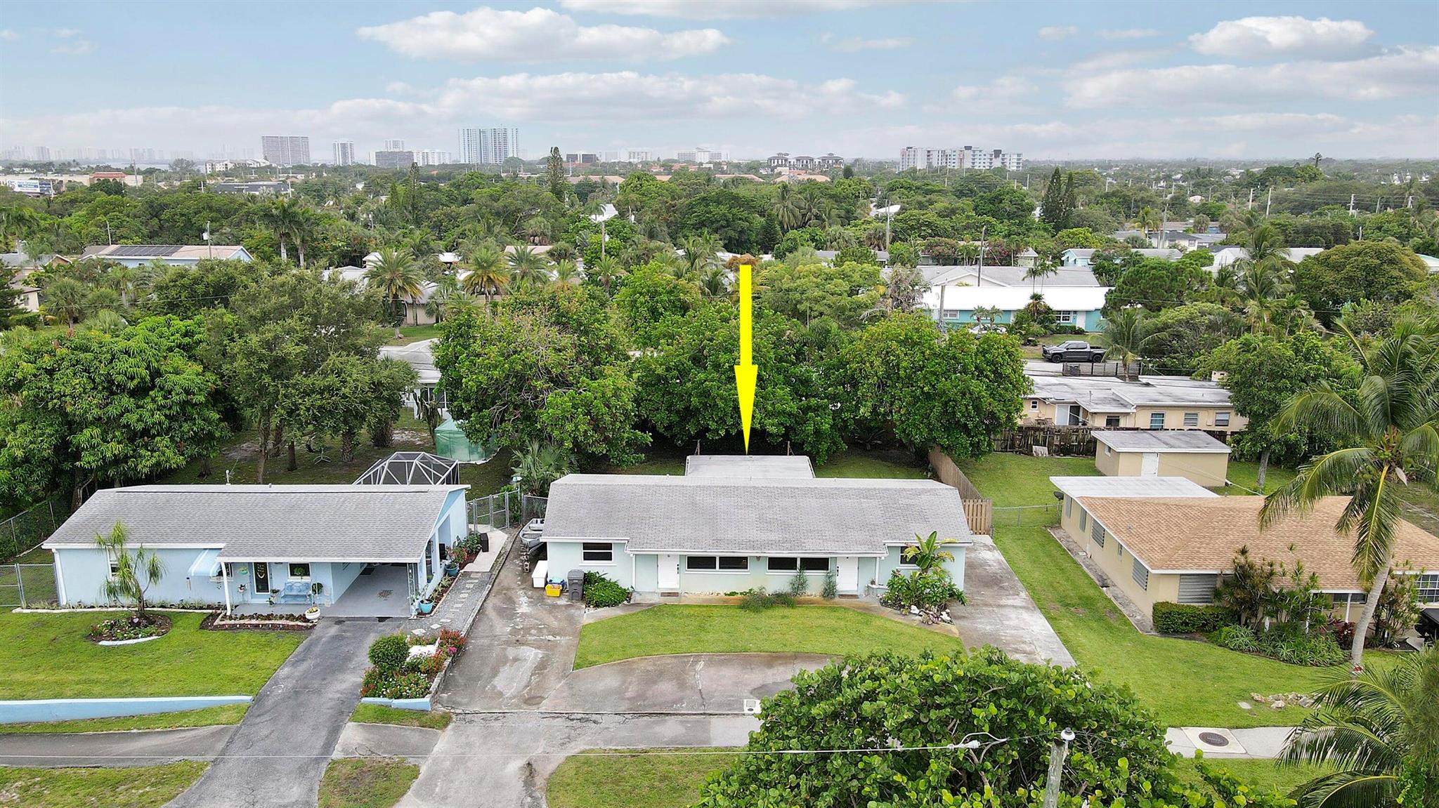 ORANGE TERRACE - Residential Lease