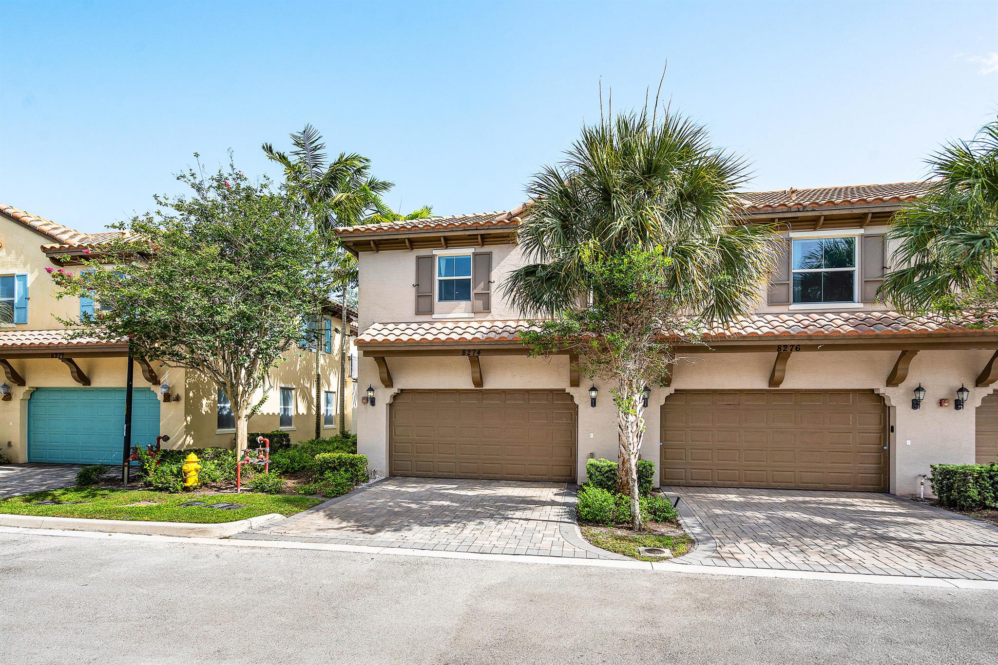 8274 Cascada Isles Drive