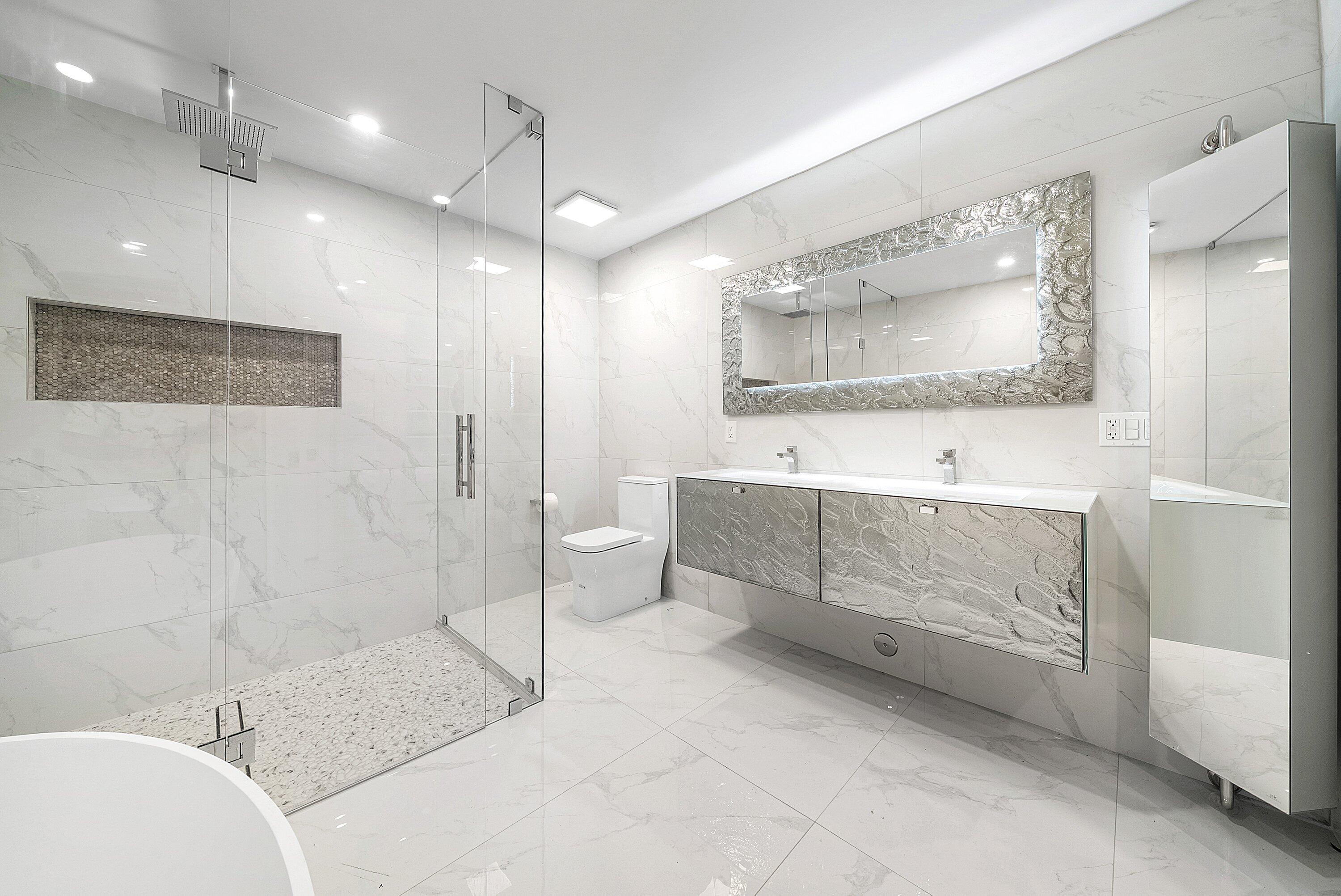 MIDDLE RIVER ESTATES - Residential