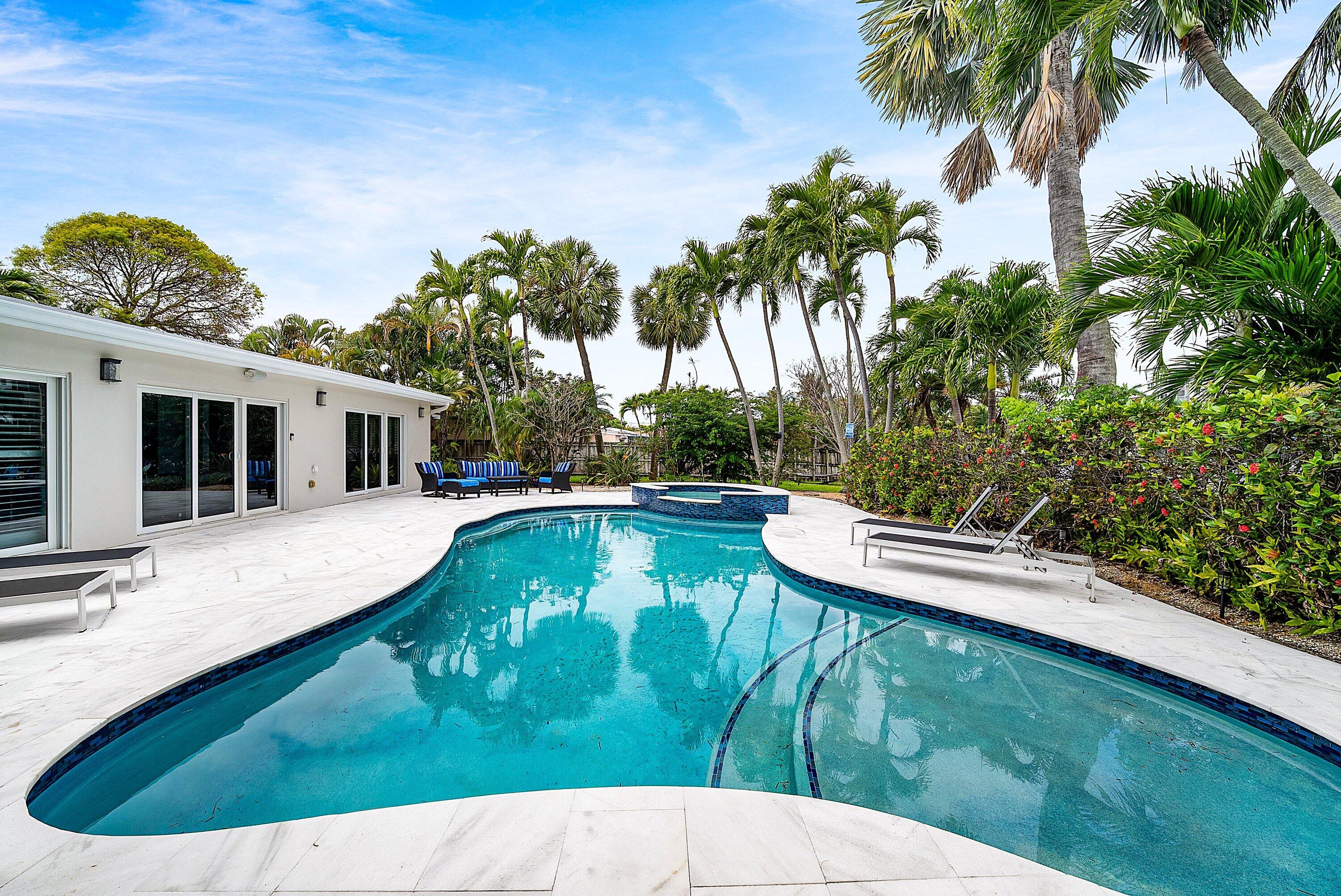 MIDDLE RIVER ESTATES - Residential