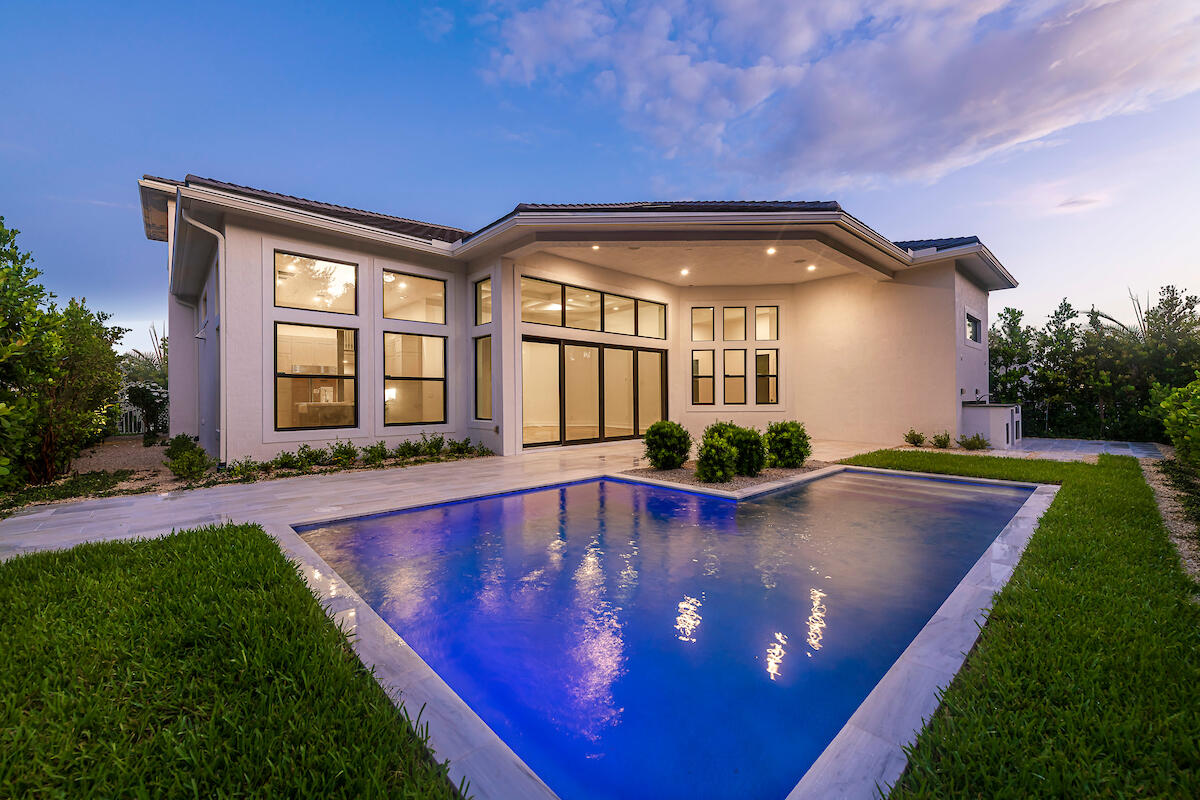 ROYAL PALM POLO PLAT - Residential