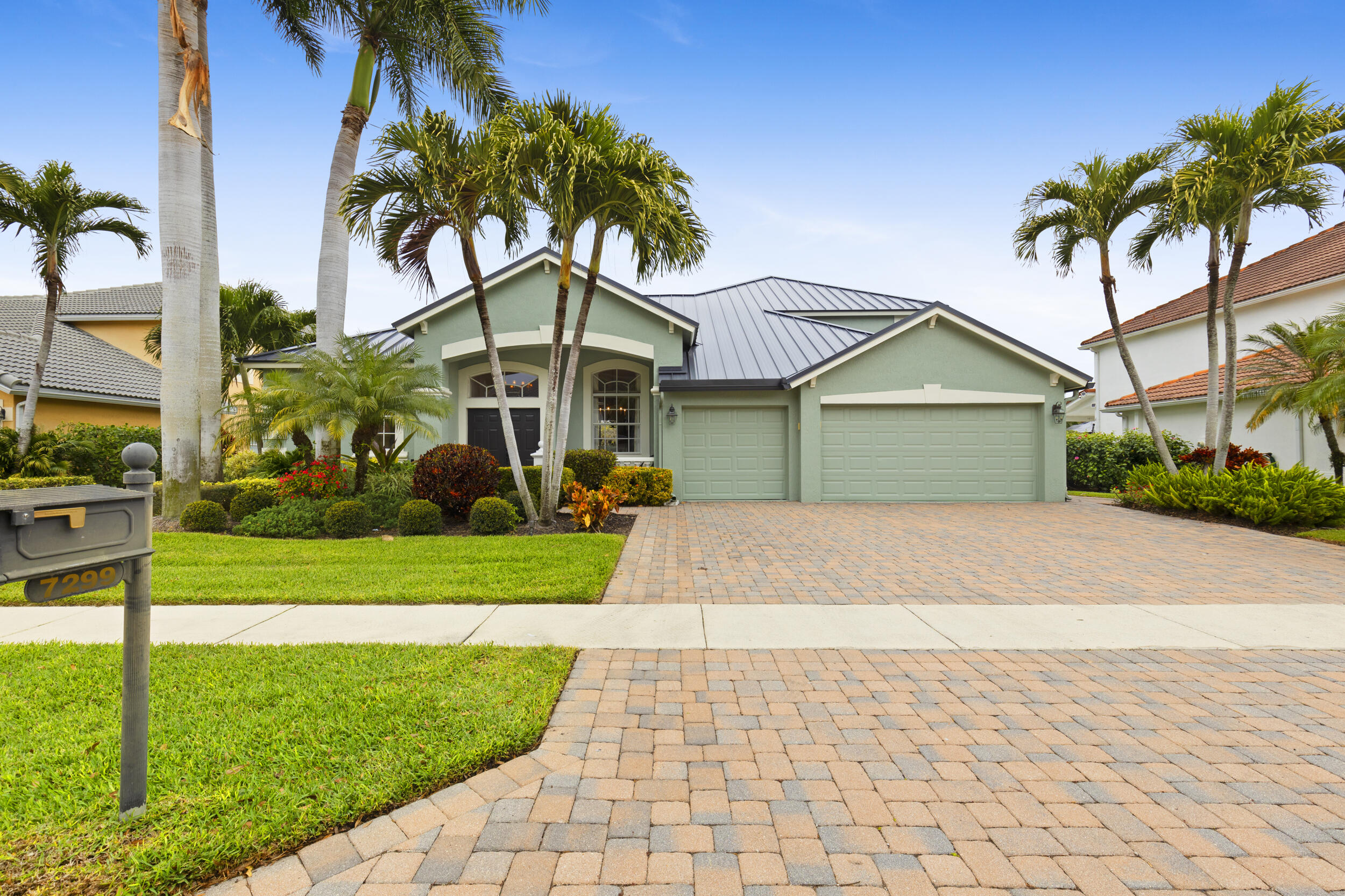 7299 Serrano Terrace